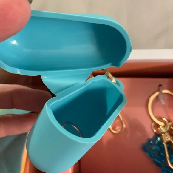 NWT Malibu Skye Vegan Gift Set - Picture 6 of 9